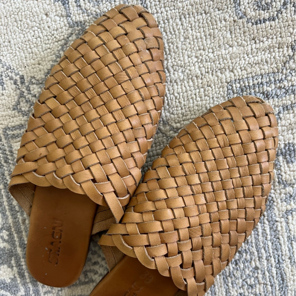 St. Agni Mules 38